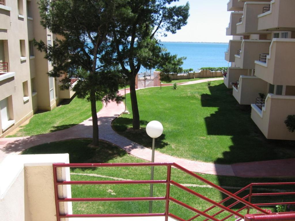 1ª Linea De Mar Con Vista Fantástica L'Ampolla Exterior foto